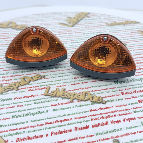 Coppia Frecce anteriori complete Arancio per ciclomotore PIAGGIO FREE FL MY r.o. 292023 298440