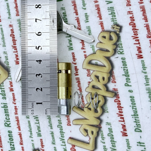 Serratura bloccasterzo con chiave tipo NEIMANN per VESPA 50 90 125 150 160 180 200 SPECIAL PX TS SS SPRINT RALLY r.o. 152096 120328 guida da 4 mm