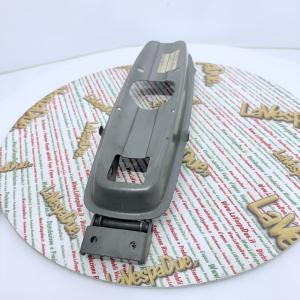 Supporto telaio sella lunga ciclomotore PIAGGIO BOXER 2 vasca sotto sella BTM 300006> BTV 700665> fondo di magazzino r.o. 136710