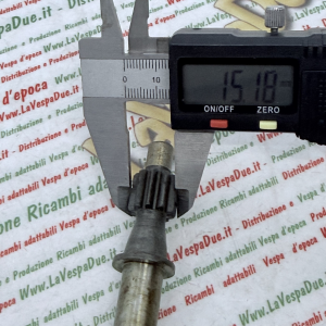 Alberino Z 10 denti per Mozzo posteriore Albero Ruota Variatore per PIAGGIO 50 SI modello con variatore SI V1T > 2011394 albero con rocchetto ciclomotori modelli esteri r.o. 124074
