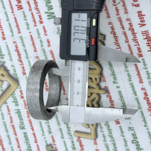 Bussola supporto cuscinetto asse ruota VESPA 98 125 V98T V1T V15T V30 V33T VU1T VM VN 150 VL1 VL2 APE 125 A AB AC1T ghiera per asse cambio secondario 