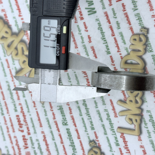 Bussola supporto cuscinetto asse ruota VESPA 98 125 V98T V1T V15T V30 V33T VU1T VM VN 150 VL1 VL2 APE 125 A AB AC1T ghiera per asse cambio secondario 