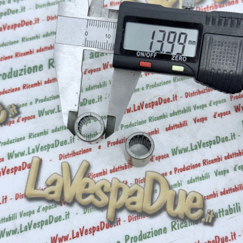 Set di astucci a rulli modifica per VESPA 98 V98 125 V1T A V15T V30T A V33T U VU1T Utilitaria APE 125 modifica per sostituzione dei rulli sfusi perno ruota mozzo anteriore