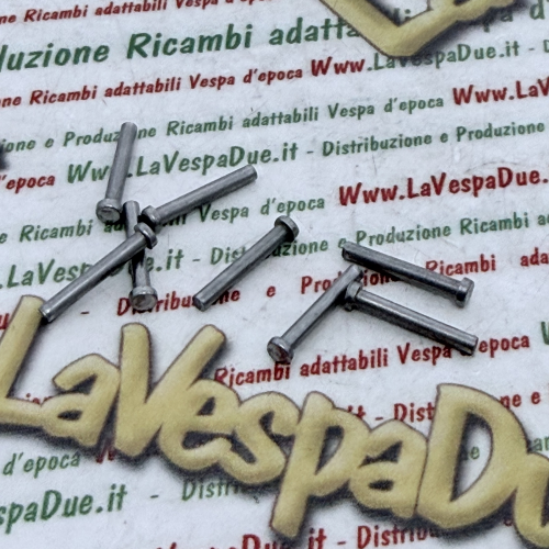 Ribattino in acciaio 2,4x18,4 per unione ingranaggio motore per VESPA 125 150 VNA VNB VNC GL VBA VBB VBC VLB SPRINT APE AC PENTARò