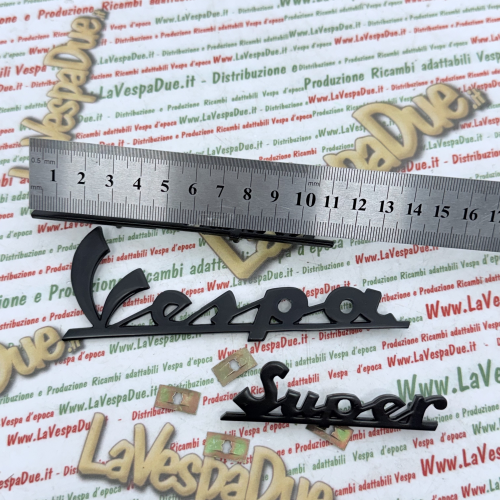 Set kit 3 scritte targhette blu notte per VESPA 125 SUPER VNC1T in alluminio anodizzato anteriore e posteriore prodotto italiano 