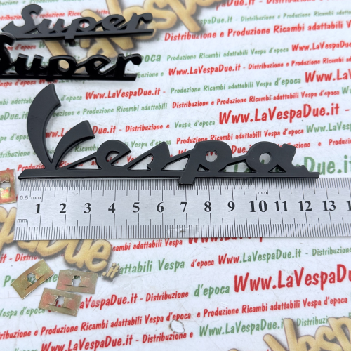 Set kit 3 scritte targhette blu notte per VESPA 150 SUPER VBC1T in alluminio anodizzato anteriore e posteriore prodotto italiano 
