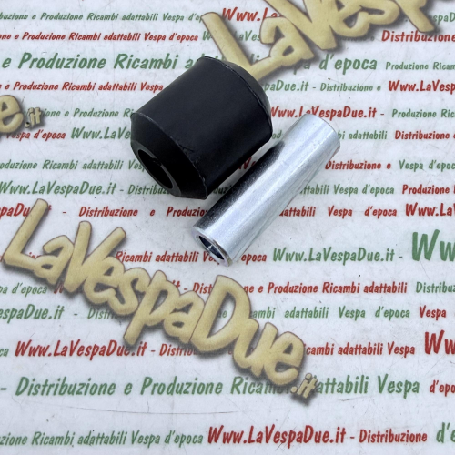 Kit silentblock tampone ammortizzatore posteriore carter motore per VESPA 50 100 125 150 200 r.o. 040316 157103 094727 223606 014689 016409 020109
