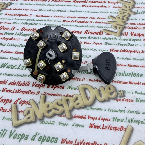 Bloqueo del panel de contacto del interruptor del manillar con llave SIEM para VESPA GS 160 ro 070113