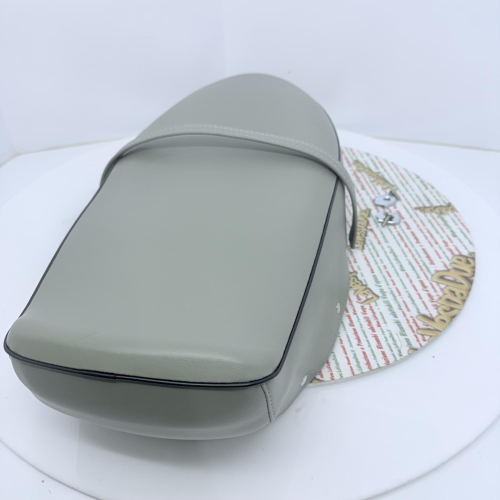 Copertina tomaia e maniglia Copertura SELLA Grigio Chiaro completa per VESPA 160 GS VSB1 prima serie
