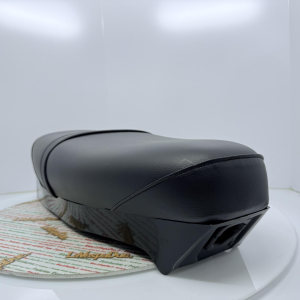 Sella grigio scuro lunga biposto per VESPA 50 125 HP FL V 50 125 e modelli automatici