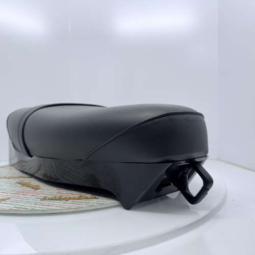 Sella grigio scuro lunga biposto per VESPA 50 125 HP FL V 50 125 e modelli automatici