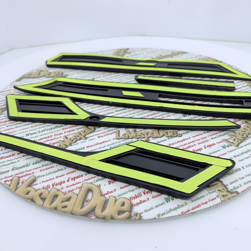 Serie strisce paracolpi X FOX UTAH in gomma nero adesive VESPA PK 50 125 protezioni paraurti parafango e cofani modanature parascocche 