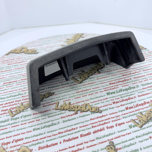 PARAFANGO PARASPRUZZI USATO ORIGINALE PIAGGIO POSTERIORE PER VESPA 125 150 200 COSA CL CLX COSA 1 r.o. 252541 115475 protezione