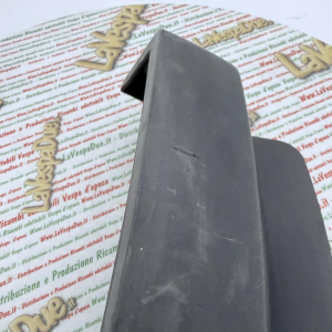 PARAFANGO PARASPRUZZI USATO ORIGINALE PIAGGIO POSTERIORE PER VESPA 125 150 200 COSA CL CLX COSA 1 r.o. 252541 115475 protezione