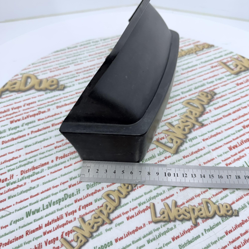 PARAFANGO PARASPRUZZI USATO ORIGINALE PIAGGIO POSTERIORE PER VESPA 125 150 200 COSA CL CLX COSA 1 r.o. 252541 115475 protezione