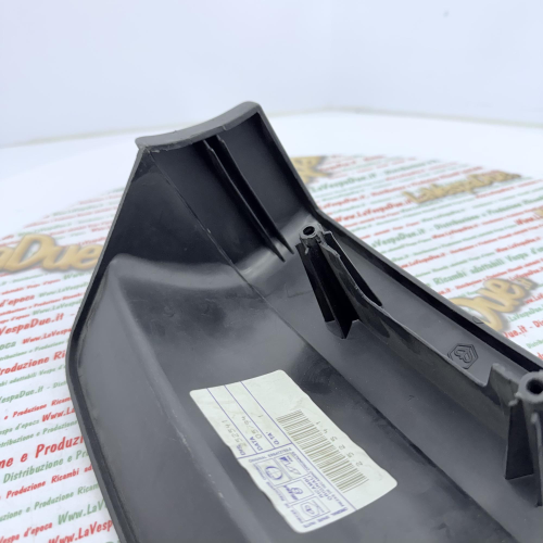 PARAFANGO PARASPRUZZI ORIGINALE PIAGGIO POSTERIORE PER VESPA 125 150 200 COSA CL CLX COSA 1 r.o. 252541 115475 protezione
