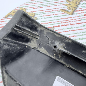PARAFANGO PARASPRUZZI USATO ORIGINALE PIAGGIO POSTERIORE PER VESPA 125 150 200 COSA CL CLX COSA 1 r.o. 252541 115475 protezione
