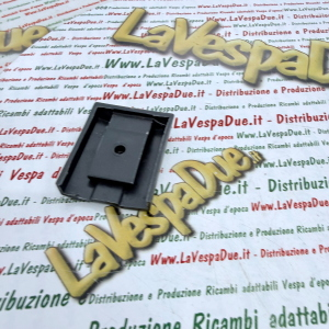Terminale ambilato per bordino telaio per APE 200 220 400 420 MP P501 P601 MP 601 CLASSIC CALESSINO dal 1978 in poi r.o. B024855 copertura giunzione telaio Guarnizione 