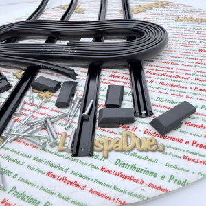 Set of semi-gloss black footboard strips for VESPA PK S 50 PK 125 ro 154669 complete in soft aluminum with black strips and tips