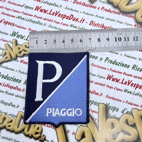Toppa ricamata VESPA scudetto PIAGGIO insegna in miniatura r.o. 610058M circa 81 x 68 mm da applicare su giacche maglie o accessori