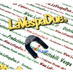 Piastrina fissaggio serratura cofano laterale per VESPA 125 150 VNA VNB VBB VM VN V30  tipo piccolo da 20 mm r.o. 073260