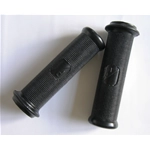 Coppia manopole nere con logo per VESPA 50 N L R SPECIAL VNB VBB VBA 80 100 125 150 180 200 diametro foro mm 21 r.o. 060304