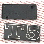 Plaque latérale de capot pour VESPA 125 T5 PX T5 ELESTART CLASSIC en plastique ambilato ro 241316
