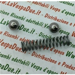 KIT MONTAGGIO MOLLA RINFORZATA + 2 SFERE PER CROCERA INNESTO ALBERO SECONDARIO CAMBIO PER VESPA 50 N L R SS SPECIAL 90 SS 125 PRIMAVERA ET3 PK XL XL2 r.o. 150110