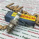 BOSCH WR2AC shielded spark plug with copper core and equivalent NGK BR8HS short pitch anti-interference resistor for VESPA 50 80 90 125 150