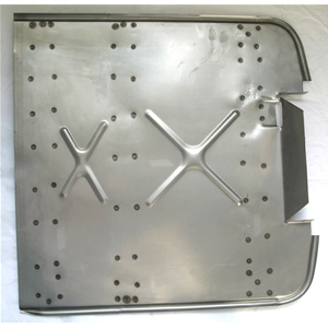 Parte inferior del estribo sin acabado para VESPA VNA1T 1958 - VBA1T 1959 a 1960 - VNB1T 1960 a 1961 - VBB1T 1960 a 1961 - VNB3T 1962 con guía de cables recortada.
