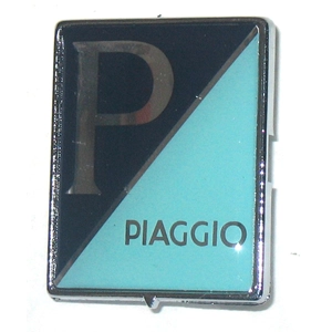 Frontschutzschild mit Schnappverschluss für Kühlergrill VESPA PX 125 150 200 ab 2001 Scheibenbremse, auch passend für VESPA ARCOBALENO und ET4 ro 576464
