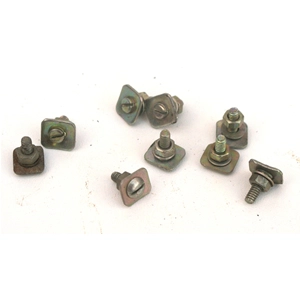 Eine Schraube zur Befestigung der Zierleisten am Kotflügel der Seitenverkleidungen der VESPA 125 VNB VNC VNL SPRINT 150 VBB VBC VLA GL VLB 160 GS 180 SS