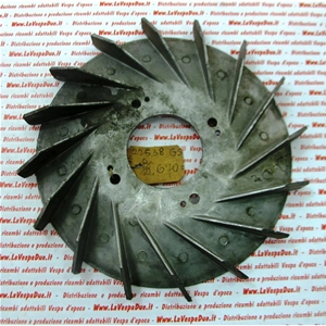 Ventilateur de volant moteur pour Vespa GS 150 (cadres VS1 à VS5, VB1, VLT, APE, d'origine Piaggio, ancien stock)
