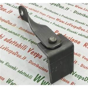 Scharnierplatte für Motorhaubenbefestigung, rechte Motorseite, für Vespa 125 150 V1 / V15 / V30 / V33 / VM / VN / VL von 1946 bis 1957