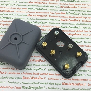 Alloggio raddrizzatore regolatore di corrente completo di coperchio per VESPA 160 GS 180 SS RALLY