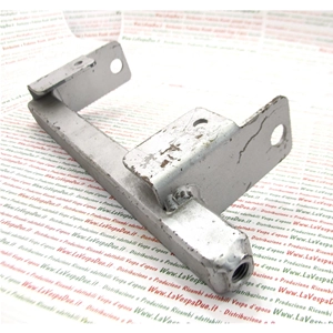 MODIFICACIÓN DEL ADAPTADOR DE SOPORTE DEL BRAZO DEL MOTOR PARA PODER MONTAR EL MOTOR DE LA VESPA DE LOS AÑOS 60, 70 Y 80 EN LA VESPA 125 150 DE 1947 A 1957 V1T V15T V30T V33T VM1T VM2T VN1T VN2T VESPA 150 VL1T VL2T VL3T VB1T FARO BAJO
