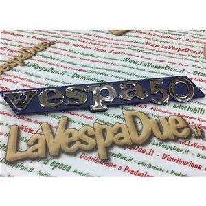 Placa lateral de plástico ABS con emblema escrito en color azul para Vespa 50 FL FL2 HP RO 259393