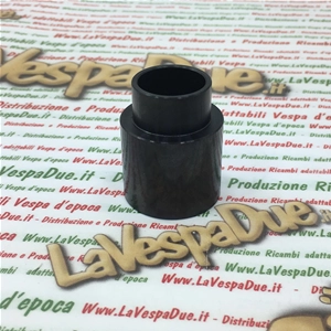 Crankshaft assembly extractor tool and flywheel side sealing ring replacement for VESPA 80 125 150 200 PX PE