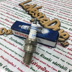 Candela BOSCH WR3CC schermata anti interferenze con nucleo in rame e resistenza antidisturbo equivalente NGK BR9ES passo lungo per VESPA 200 160 180 PX PE GS SS