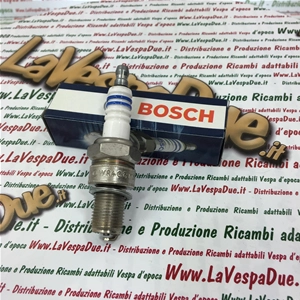 BOSCH WR4CC shielded spark plug with copper core and equivalent NGK BR8ES long pitch anti-interference resistor for VESPA 200 160 180 PX PE GS SS