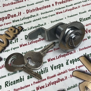 Cerradura de la guantera lateral del capó para VESPA 125 150 VNA VNB VB1 VBA VBB VL1 GL GS 50 90 SS SUPER SPRINT 160 GS HOFFMANN T1 T2 T3 VS ro 077049 098653