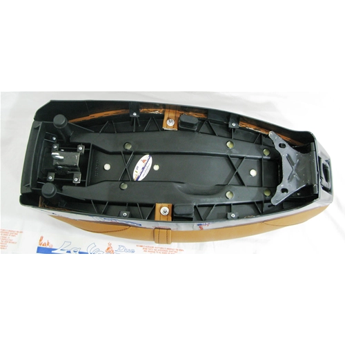 Asiento largo de cuero marrón para VESPA 50 125 HP FL V 50 125 y modelos automáticos.