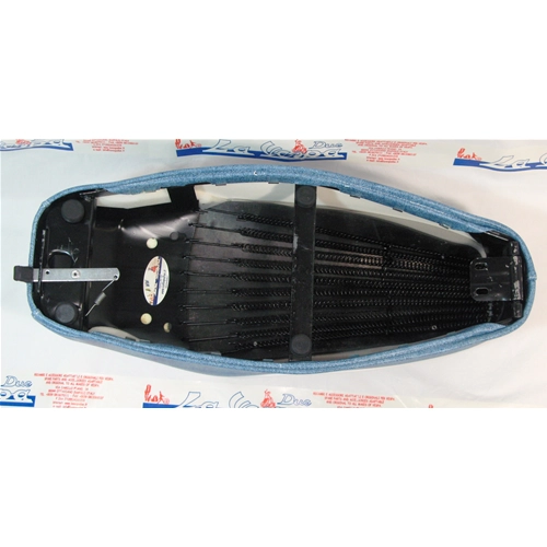 Asiento con joroba en color azul vaquero con ribete blanco para VESPA 50 NLR SPECIAL