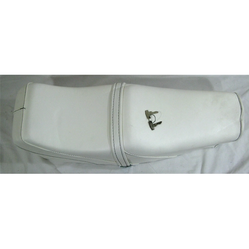 Asiento deportivo blanco para VESPA 50 90 125 NLR SPECIAL ET3