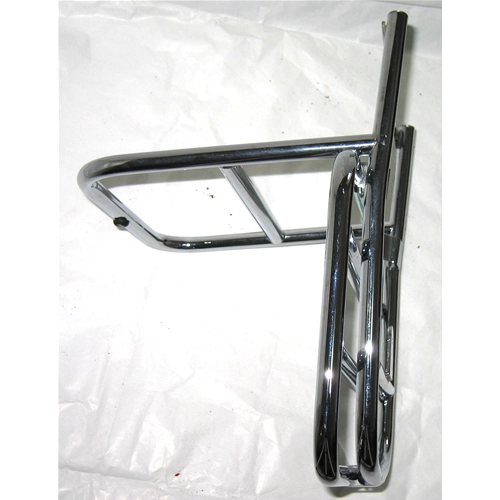 Portaequipajes trasero cromado para la nueva VESPA GT GTS.