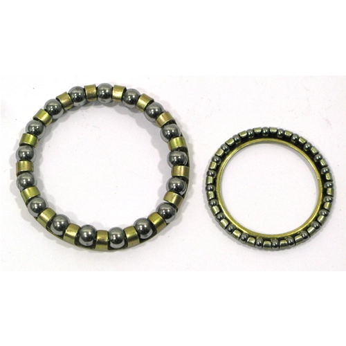 Paire de capuchons de cage de direction pour VESPA 50 90 125 150 160 ro 077023 - 077024