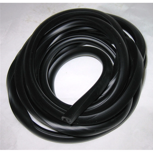 Junta de goma negra perfilada para capós, bolsas y carrocería para VESPA 98 125 150 V1 V15 V33 VM VN VL GS VS1 VB1 VNA VNB VBAVBB de 1949 a 1966 - 3,10 m de largo, apta para ambos capós.