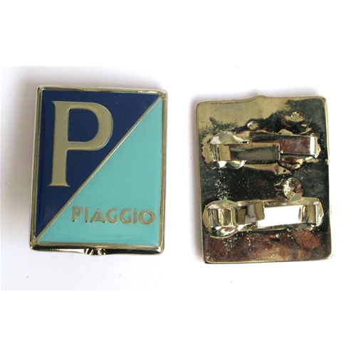 Front enamel shield PIAGGIO in metal VESPA 150 from 1957 to 1959 GS VS2 VS3 VS4 and VS1 from frame 9775 ro 003139