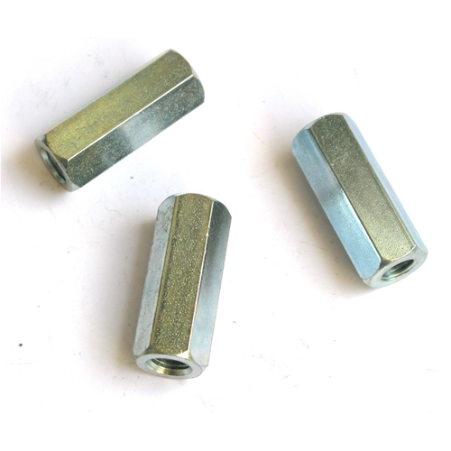 Entretoise à écrou M7 entre le bouchon et la culasse pour VESPA 50 125 150 PX 7 x 29 mm ro 001447 238969