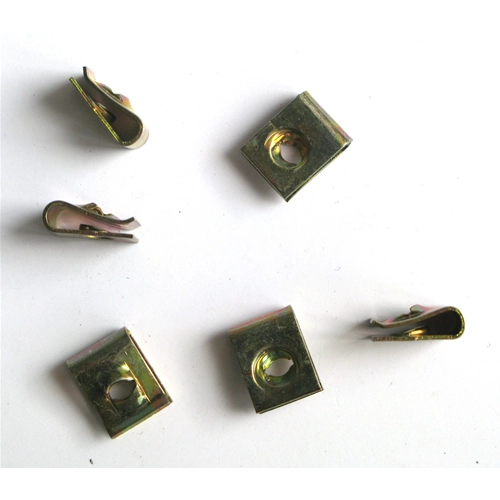 Elastische Platte mm 12X9 zur Befestigung des Horns für VESPA APE, 1 Stück, ro CM017405